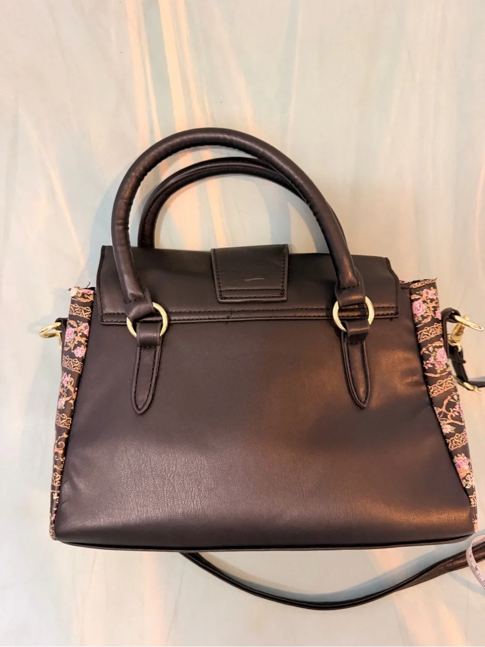 Betsey Johnson Floral Accent Black Satchel Handbag - Pink Rose Print - 💐